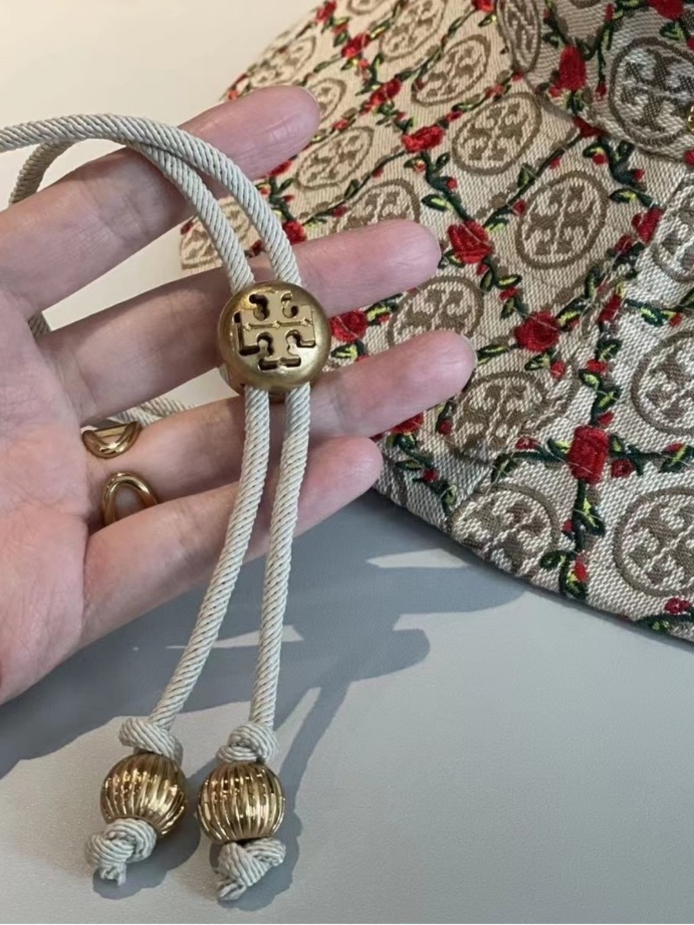 Tory Burch Monogram Climbing Rose Jacquard Bucket Hat - Picture 4 of 6